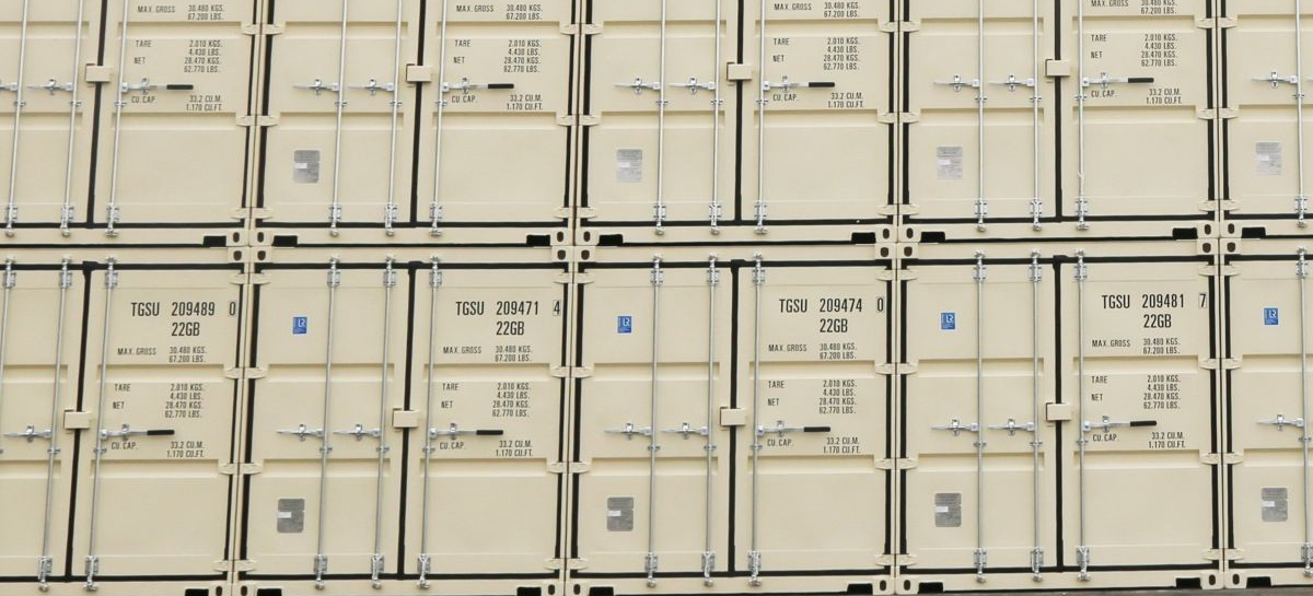 image Portable storage container